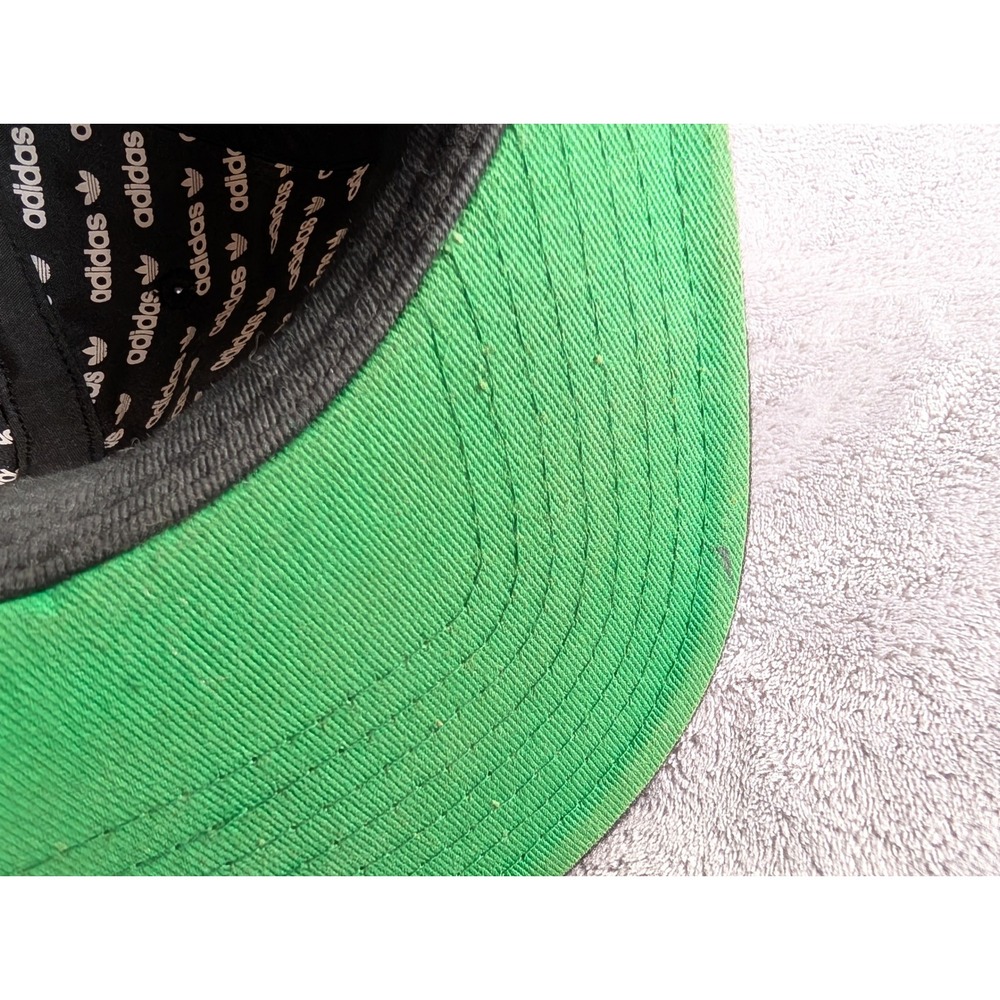 Adidas Originals Trefoil Snapback Hat Black Green Bottom Flat Brim Cap RN 90288 - Picture 6 of 8